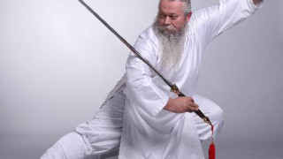 Лечителят Станчо Станев разби медицината: Няма неизлечими болести!(Вдига на крака парясани от докторите+контакти)