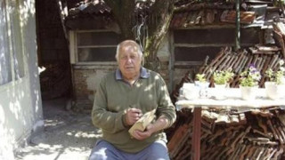 Това е човекът! Инвалиди прохождат, болни кръстове се оправят и всичко срещу толкова ниска цена!