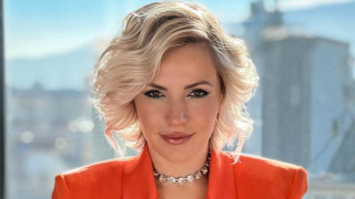 Хранителният режим на Поли Генова е уникален! С него певицата спаси талията си за броени дни - вижте го!