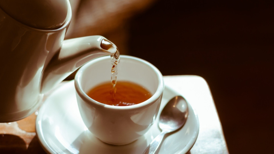 С този невероятен чай: Засилвате имунитета, чисти черен дроб и бъбреци