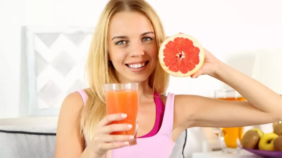 Този вълшебен сок действа като гума: Изтрива излишните мазнини от тялото ни!