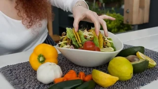 Диетолози категорично: С тази вечеря отслабвате!