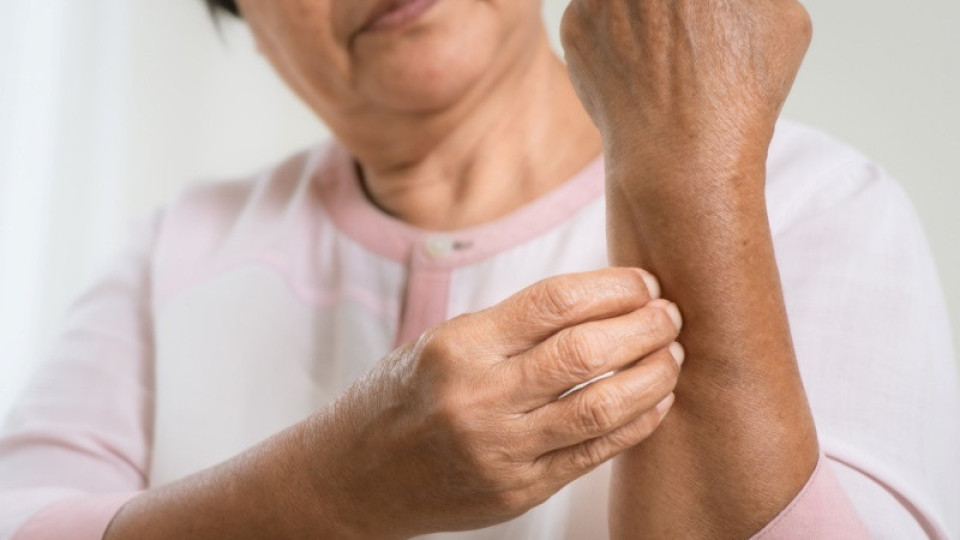 Народна медицина срещу „старчески сърбеж“ (Рецепти)