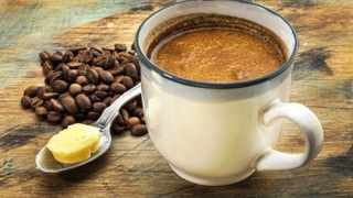 Искате да стопите излишните мазнини? Прибавете тези 2 подправки към кафето си