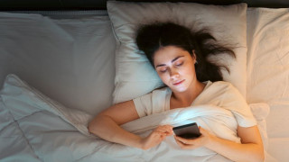 Искате да спите като бебе? Тогава никога не правете това преди сън