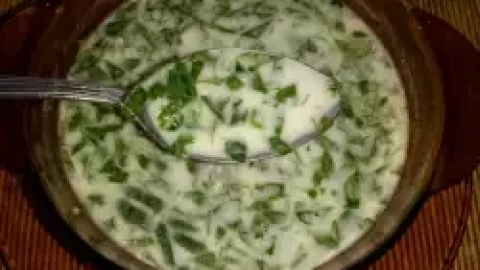 Родни и чужди звезди луднаха по тази супичка за подмладяване!