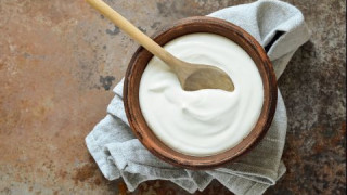 Кисело мляко за закуска? Защо да не го консумираме на празен стомах