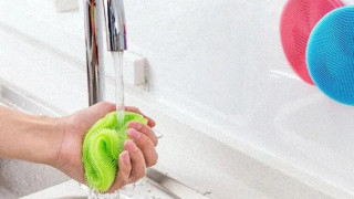 Защо трябва да сменяме гъбата за съдове всеки ден? Каква опасна зараза крие